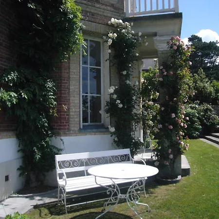 Bed & Breakfast D'hotes Les Charmettes 3*