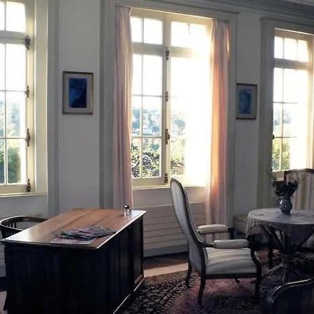 D'hotes Les Charmettes Nocleg ze śniadaniem 3*